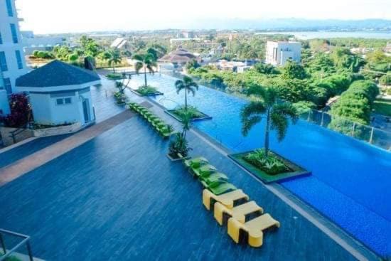 Mactan Newtown Beach Condo Île de Mactan Extérieur photo